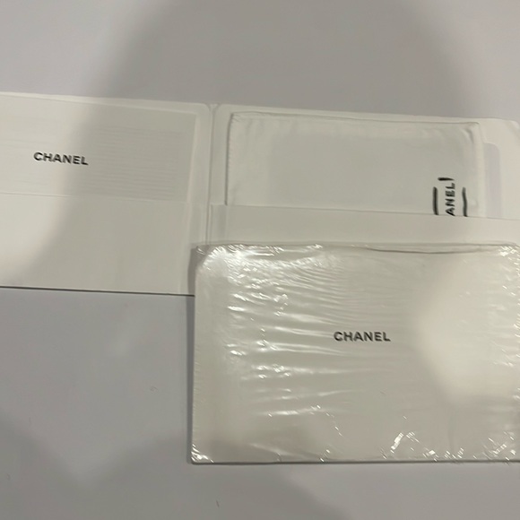 Accessories | Chanel Purse Authentication Information Plus Cloth For ...